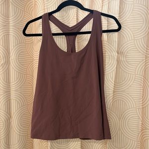 Lululemon Nulu tank